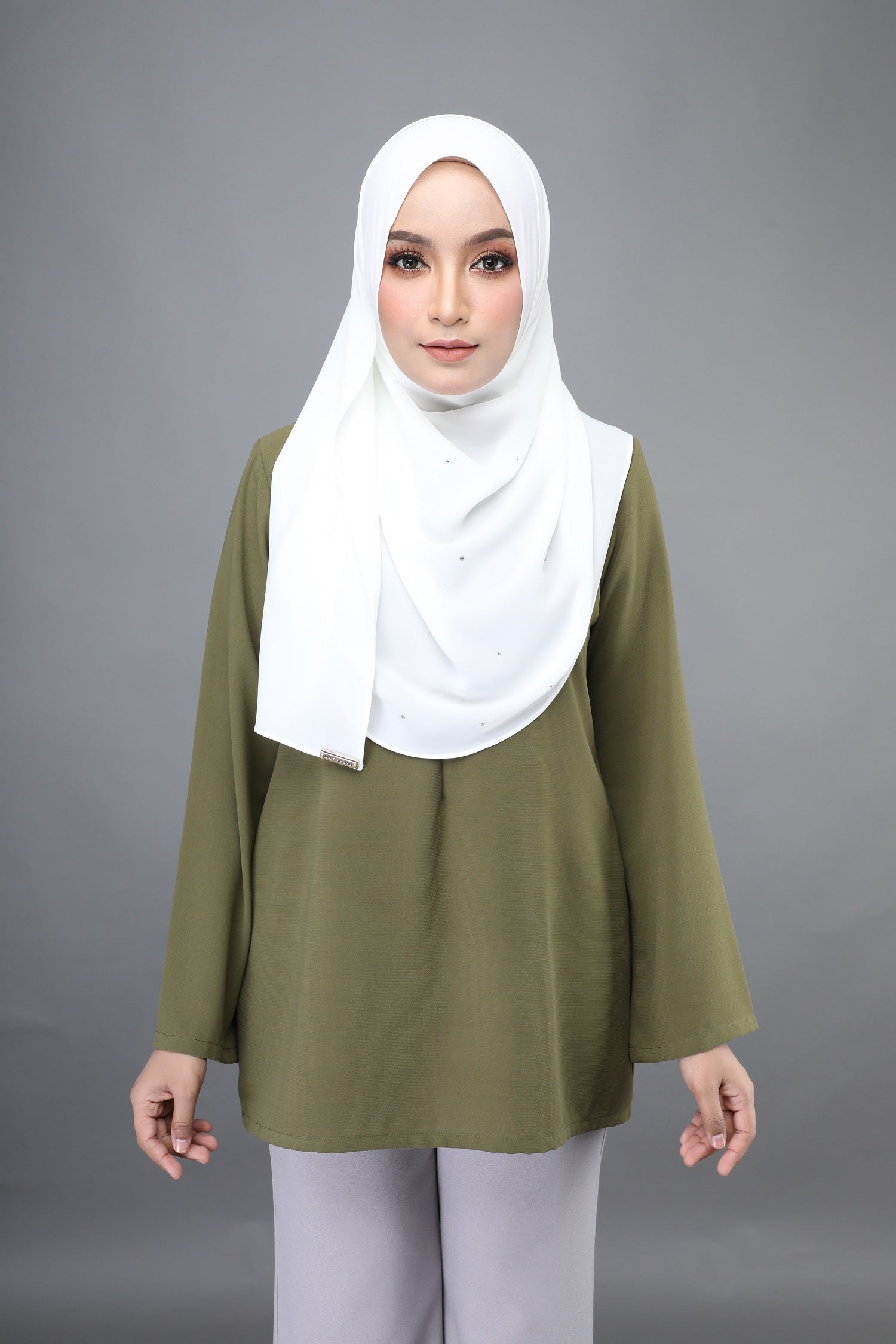 BLOUSE BETTY - BY11 (OLIVE)&w=300&zc=1