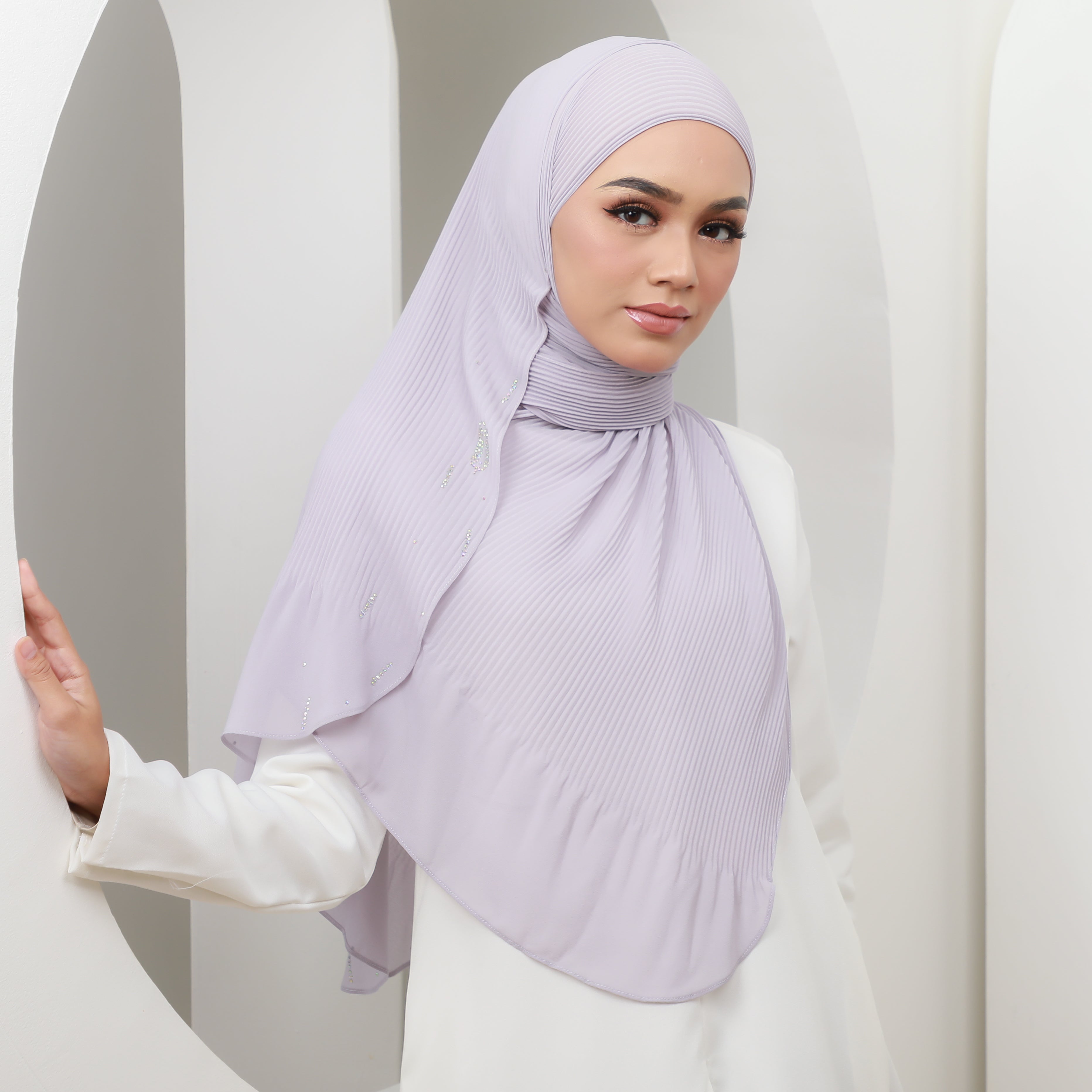 AIN PLEATED - AIN11 (LIGHT GREY)&w=300&zc=1